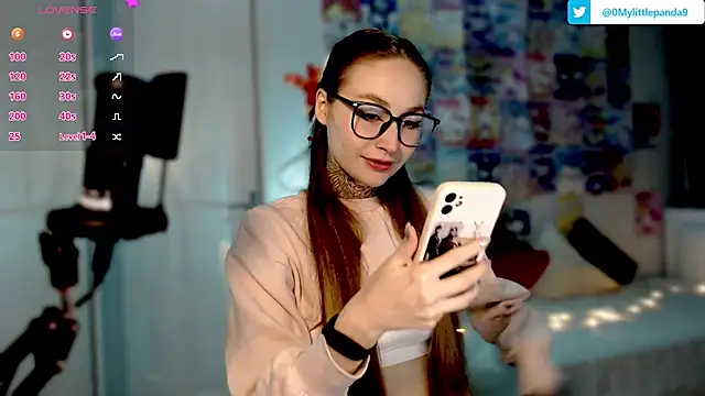 Snapshot of Milky_way_UwU chatting on January 19, 9:45 pm Milky way UwU online show from January 19, 9:45 pm