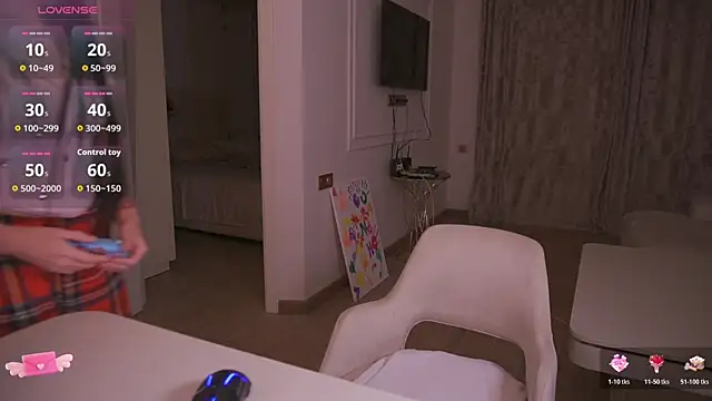 Snapshot of hana99 chatting on January 7, 8:44 pm hana99 online show from January 7, 8:44 pm