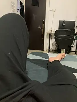 Snapshot of tarun997700 chatting on December 29, 5:01 pm tarun997700 online show from December 29, 5:01 pm