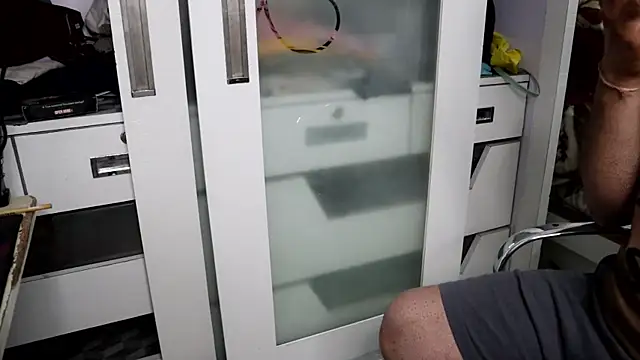 Snapshot of tarun997700 chatting on February 6, 1:21 pm tarun997700 online show from February 6, 1:21 pm