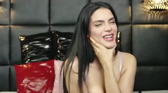 Snapshot of BlairBadgley chatting on February 5, 4:48 am BlairBadgley online show from February 5, 4:48 am