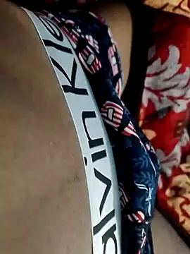 Snapshot of its_yonish chatting on January 27, 9:23 am its yonish online show from January 27, 9:23 am