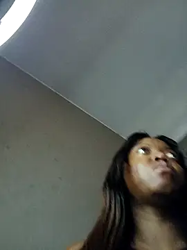 Snapshot of slimcate91 chatting on November 14, 10:14 am slimcate91 online show from November 14, 10:14 am