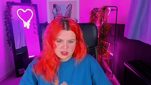 Snapshot of NielletaBlossom chatting on December 30, 5:04 am NielletaBlossom online show from December 30, 5:04 am