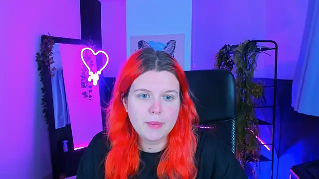 Snapshot of NielletaBlossom chatting on February 24, 5:11 am NielletaBlossom online show from February 24, 5:11 am