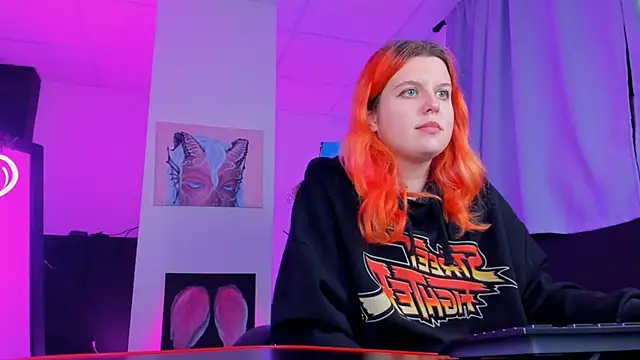 Snapshot of NielletaBlossom chatting on March 12, 8:41 am NielletaBlossom online show from March 12, 8:41 am