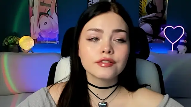 Snapshot of AkiraKatsu chatting on December 21, 10:40 pm AkiraKatsu online show from December 21, 10:40 pm