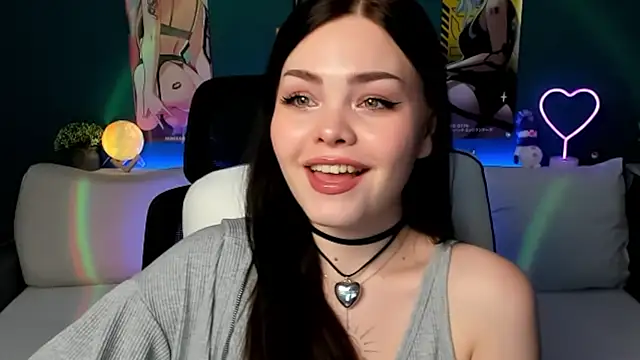 Snapshot of AkiraKatsu chatting on January 5, 4:27 pm AkiraKatsu online show from January 5, 4:27 pm