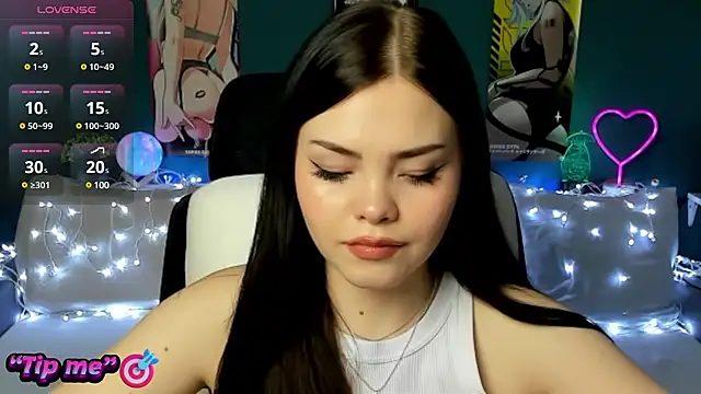 Snapshot of AkiraKatsu chatting on January 9, 8:01 pm AkiraKatsu online show from January 9, 8:01 pm