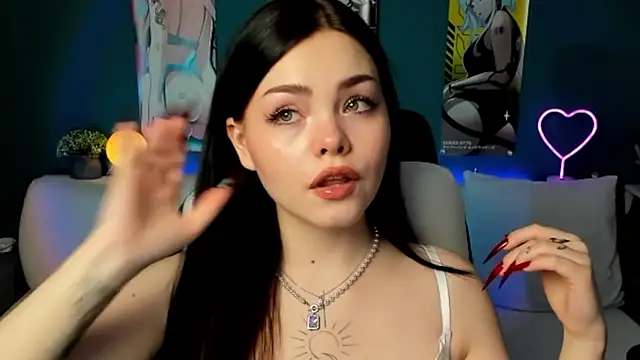 Snapshot of AkiraKatsu chatting on January 12, 4:40 pm AkiraKatsu online show from January 12, 4:40 pm