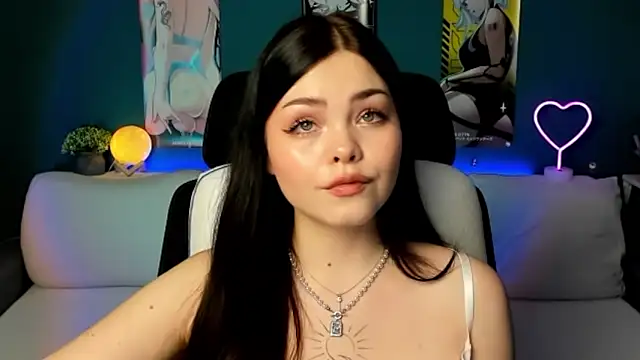 Snapshot of AkiraKatsu chatting on January 17, 1:13 pm AkiraKatsu online show from January 17, 1:13 pm