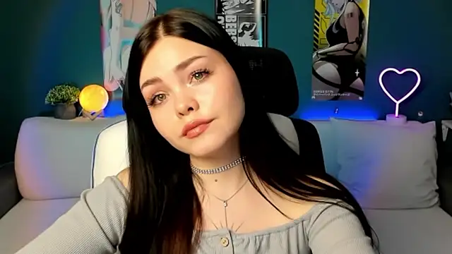 Snapshot of AkiraKatsu chatting on January 18, 8:09 pm AkiraKatsu online show from January 18, 8:09 pm