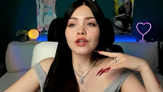 Snapshot of AkiraKatsu chatting on January 20, 5:16 pm AkiraKatsu online show from January 20, 5:16 pm