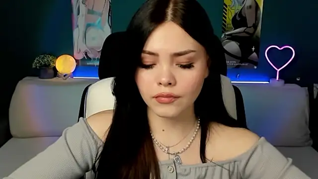 Snapshot of AkiraKatsu chatting on January 25, 10:18 pm AkiraKatsu online show from January 25, 10:18 pm