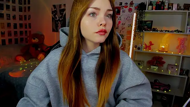 Snapshot of AkiraKatsu chatting on November 21, 6:06 pm AkiraKatsu online show from November 21, 6:06 pm