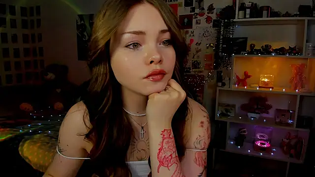 AkiraKatsu online show from February 14, 10:12 am