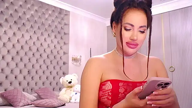 TianaPosh online show from October 10, 6:07 pm