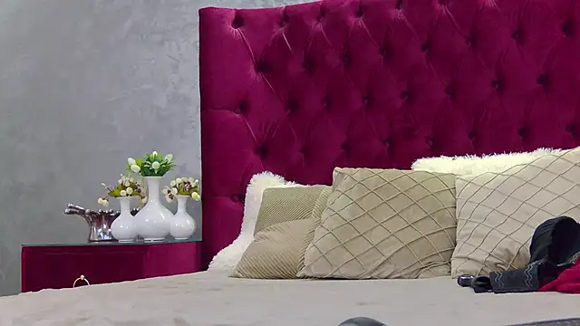 Snapshot of MissJasmine_ chatting on December 22, 4:38 pm MissJasmine online show from December 22, 4:38 pm