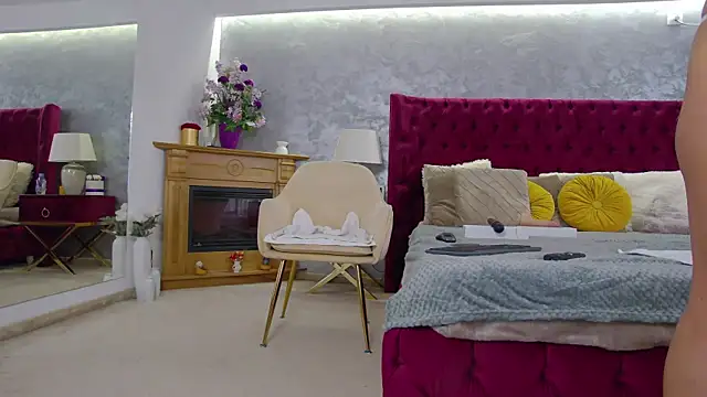 Snapshot of MissJasmine_ chatting on November 18, 5:12 am MissJasmine online show from November 18, 5:12 am