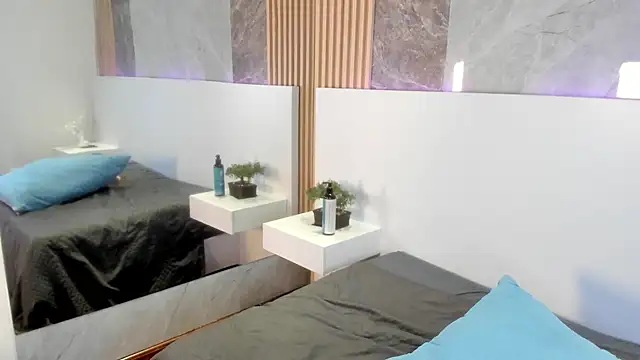 rose nova online show from February 14, 3:36 pm