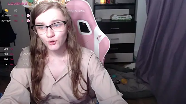 Snapshot of Tomato_Tease chatting on December 27, 2:14 am Tomato Tease online show from December 27, 2:14 am