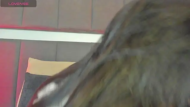 nicolle pierce online show from February 26, 12:36 pm