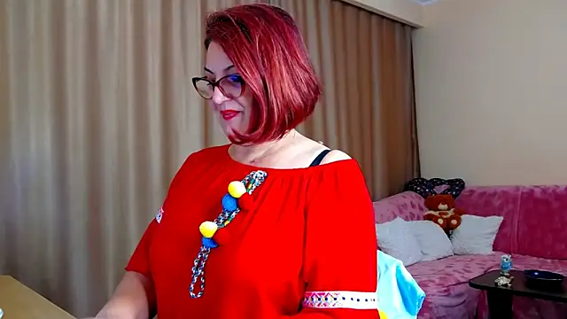 EdithCharm online show from October 8, 3:42 pm