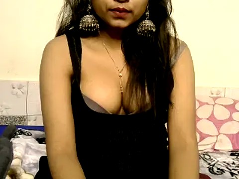 Sanjana Gupta online show from February 11, 12:48 pm