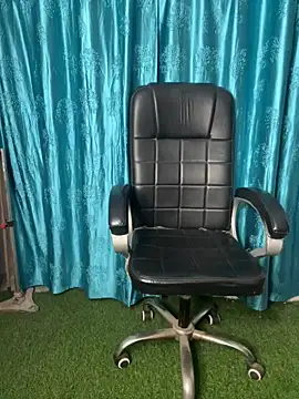 poision51 online show from February 10, 4:47 pm