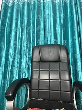 poision51 online show from February 15, 5:17 pm