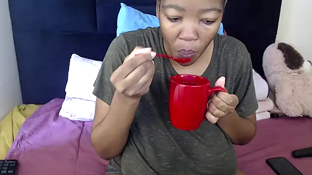 Busty-Londie online show from March 5, 9:16 am