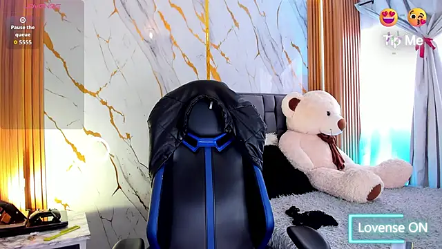 anne parker online show from March 13, 1:40 pm