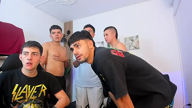 Sexy BoysW online show from March 21, 8:29 pm