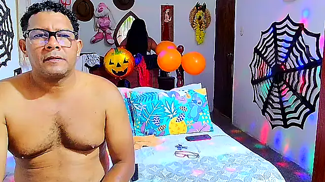 Snapshot of rosi_pamela chatting on October 26, 6:36 pm rosi pamela online show from October 26, 6:36 pm