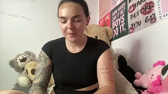 yorkshiregal online show from June 24, 9:19 am