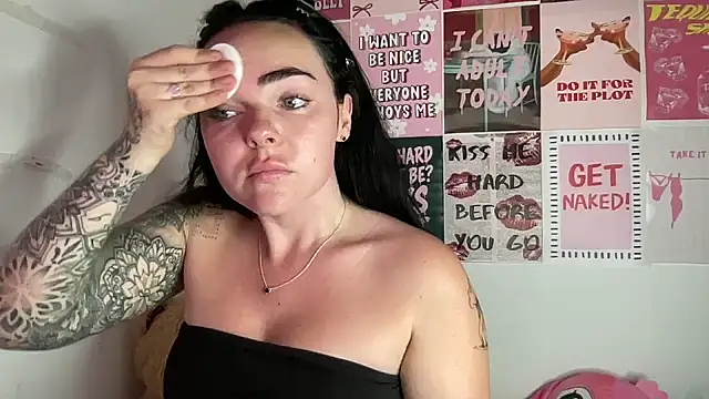 yorkshiregal online show from July 1, 7:43 am