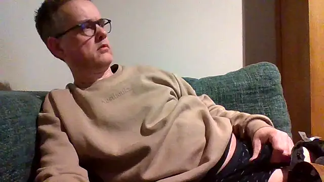 Hectorthyssen1 online show from January 19, 2:15 am