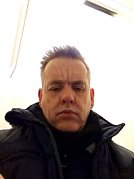 Hectorthyssen1 online show from February 15, 4:45 pm