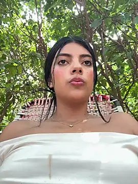 Baby Niels online show from March 13, 6:45 pm