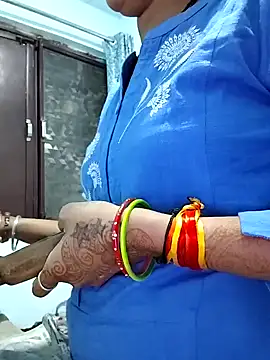 Sexy-Mona2 online show from December 7, 1:40 pm