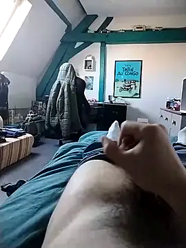 JulesG18 online show from April 25, 4:48 pm