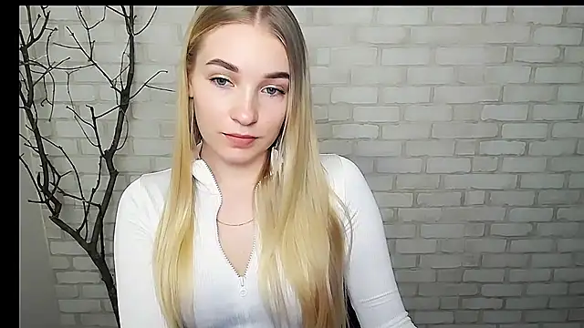 Queen ofLove online show from February 4, 12:22 pm