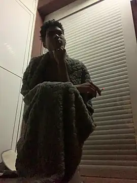 Snapshot of Ryan-hot chatting on December 7, 8:16 pm Ryan-hot online show from December 7, 8:16 pm