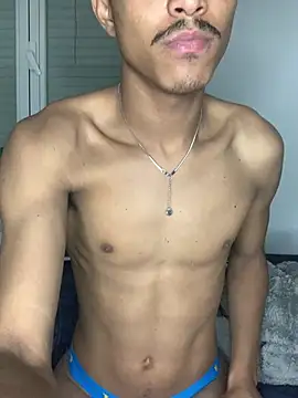 Snapshot of Ryan-hot chatting on January 2, 9:39 pm Ryan-hot online show from January 2, 9:39 pm