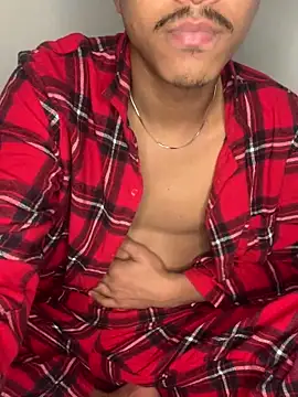 Snapshot of Ryan-hot chatting on January 11, 11:35 pm Ryan-hot online show from January 11, 11:35 pm