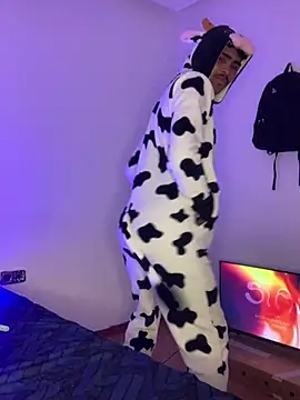 Ryan-hot online show from January 24, 6:04 pm