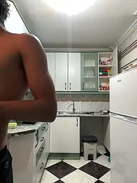 Snapshot of Ryan-hot chatting on February 9, 3:53 am Ryan-hot online show from February 9, 3:53 am