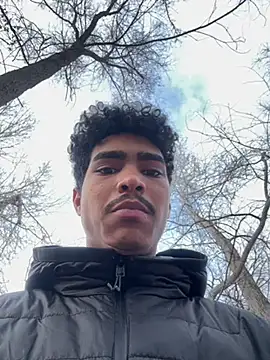 Snapshot of Ryan-hot chatting on February 10, 4:25 pm Ryan-hot online show from February 10, 4:25 pm