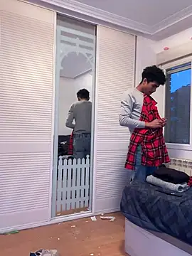 Snapshot of Ryan-hot chatting on March 21, 6:40 pm Ryan-hot online show from March 21, 6:40 pm