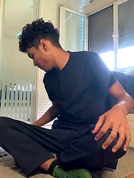 Snapshot of Ryan-hot chatting on September 30, 3:50 pm Ryan-hot online show from September 30, 3:50 pm